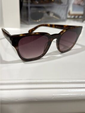 KREWE Tortoiseshell Cat-Eye Sunglasses with Brown Gradient Lenses